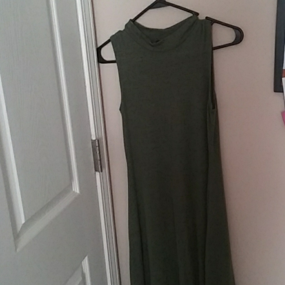 Militaryi green dress